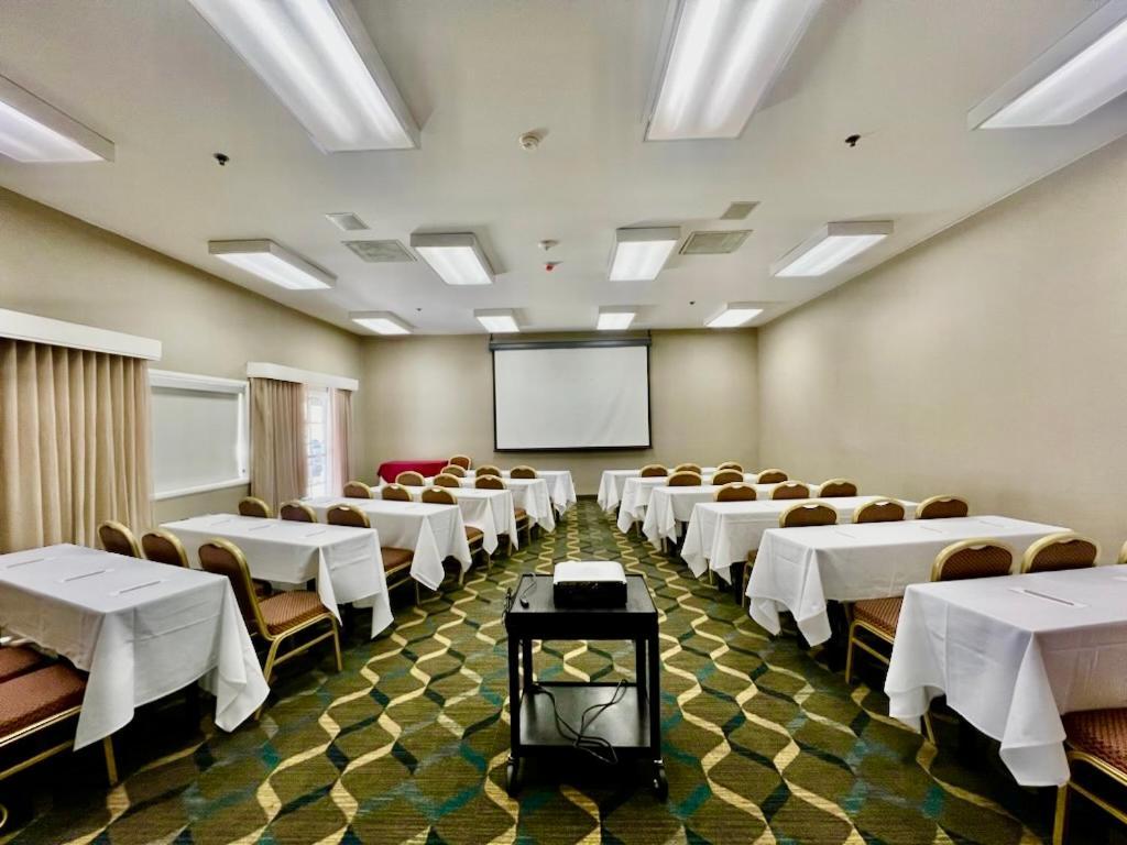 Residence Inn La Mirada Buena Park Exterior photo
